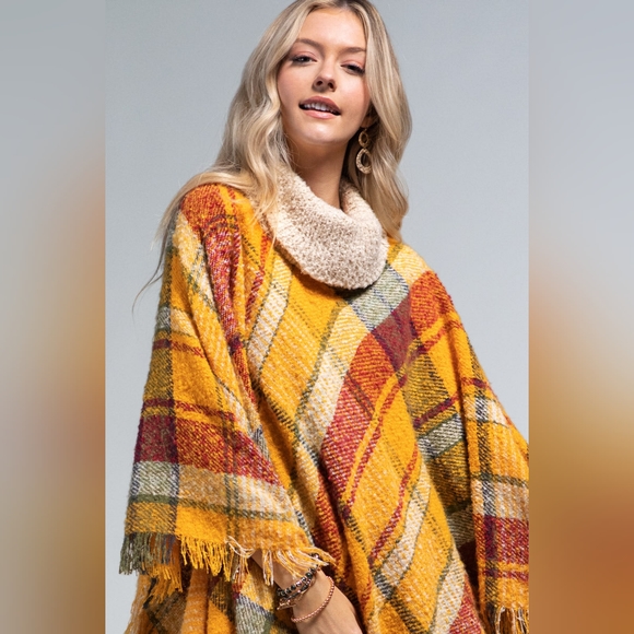 Poncho ﻿Gorgeous Extra Long Plaid w Knit Turtle Neck & Bottom Fringe - Picture 6 of 6